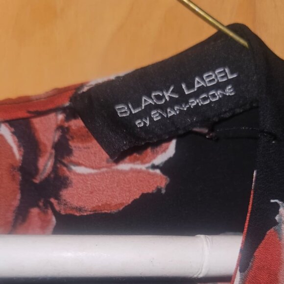 L Black Blouse with Red Flowers - Picture 2 of 3